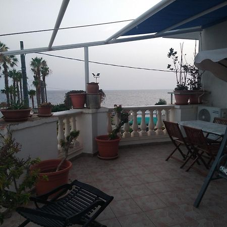 Belvedere4Colonne B&B Rooms & Suites Santa Maria al Bagno Exterior photo