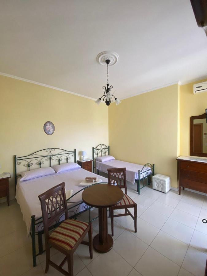 Belvedere4Colonne B&B Rooms & Suites Santa Maria al Bagno Exterior photo
