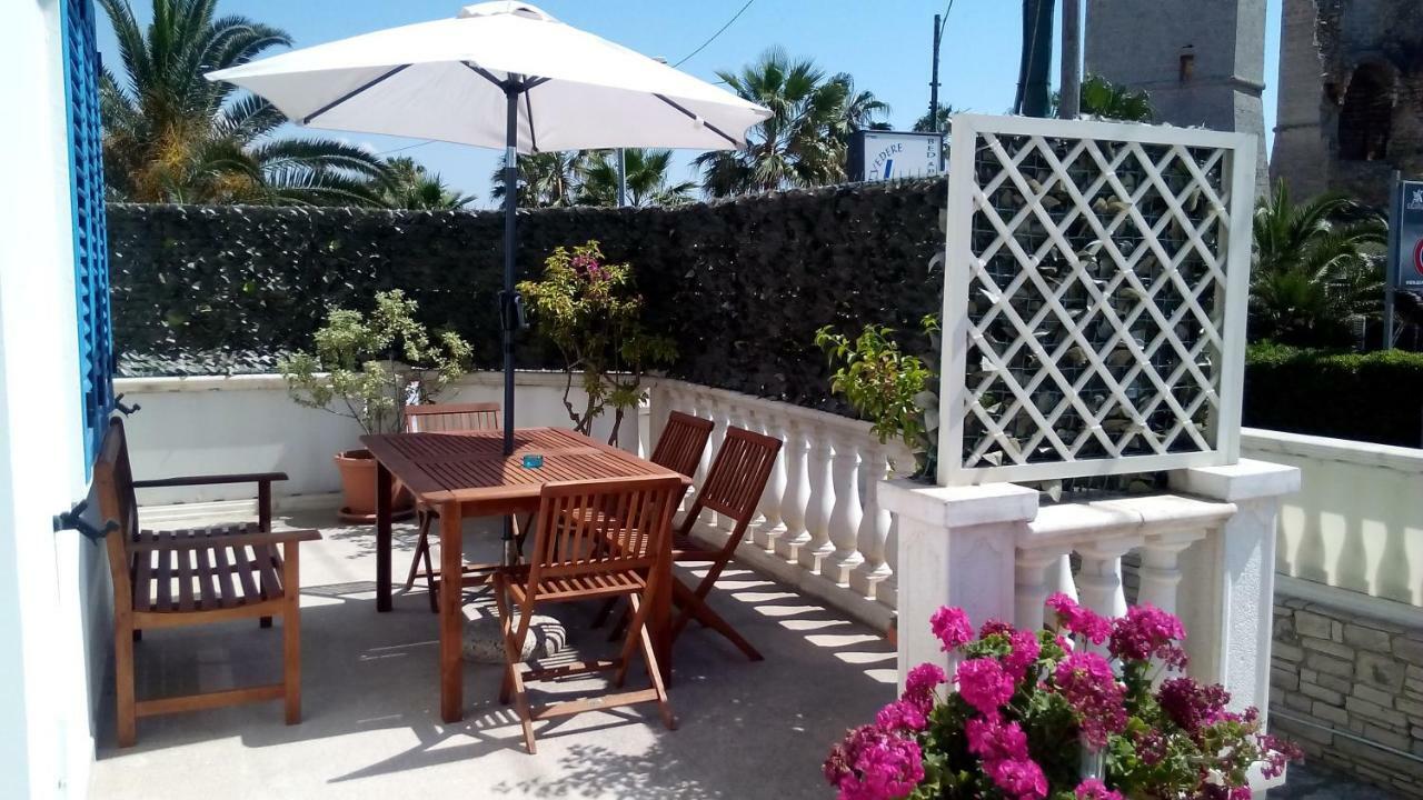 Belvedere4Colonne B&B Rooms & Suites Santa Maria al Bagno Exterior photo